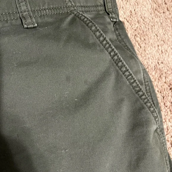 Men's Green Cargo Pants - Picture 7 of 7